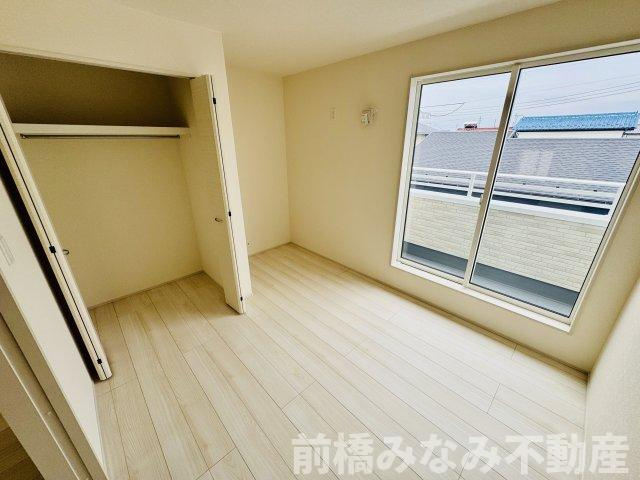 前橋市上新田町　３号棟(全５棟)　ブルーミングガーデン　新築建売分譲の洋室|スタンダードな洋室です
