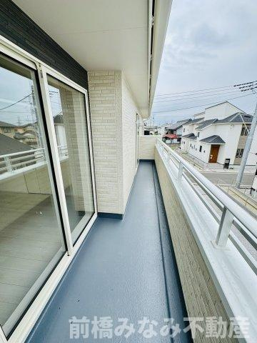 前橋市上新田町　３号棟(全５棟)　ブルーミングガーデン　新築建売分譲の玄関|シンプルで使いやすい玄関です