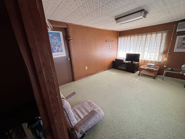 鏡野町古川　中古住宅　8DK＋2S ＋離れ・納屋の洋室|母屋2階