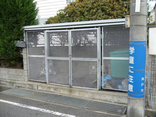 レオパレスラダックＢのその他