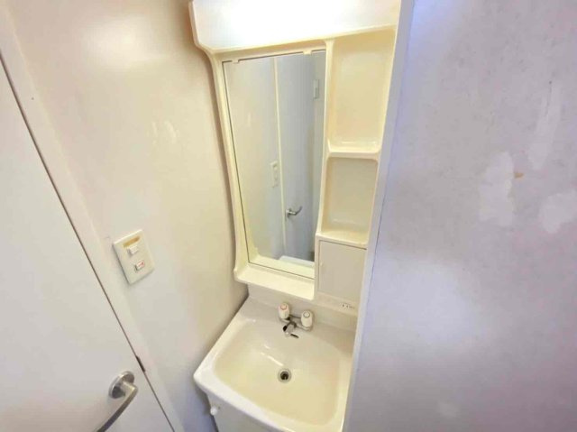 レオパレスラダックＢの内装