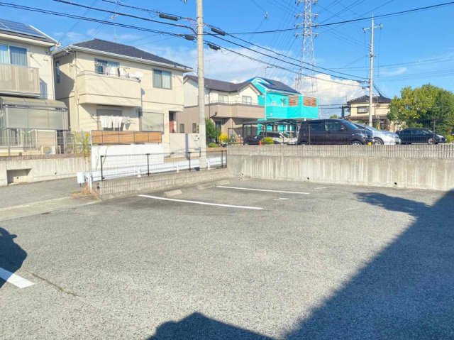 レオパレスラダックＢのその他