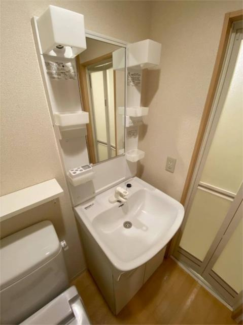 川崎市麻生区高石４丁目のアパートの洗面所