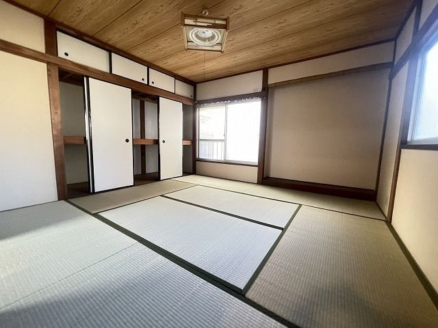 楠根南町貸家の和室