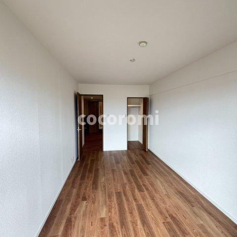 ロイヤルシャトー寝屋川オークビルの内装