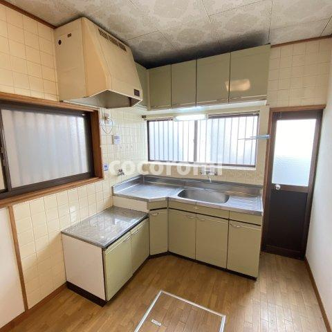 出口3丁目貸家のキッチン