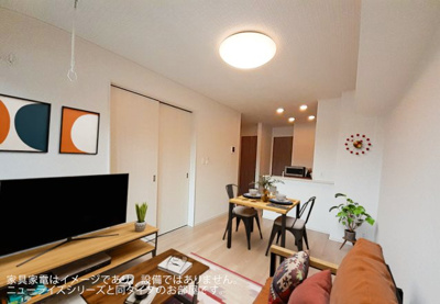 【居間・リビング】 | グランドールⅡ | おしゃれな居間です