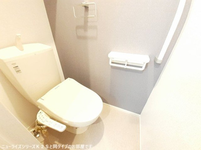 【トイレ】 | グランドールⅠ | 清潔感のあるトイレです