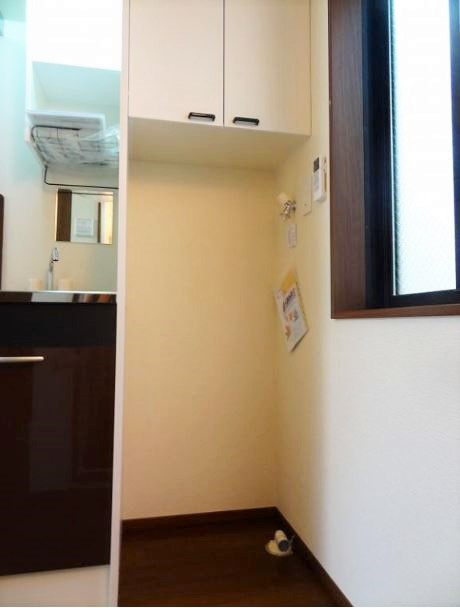 セレーナ高円寺前の設備|洗濯機置き場です