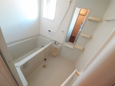 【浴室】 | グレイスフル弐番館 | 日々の疲れを癒すお風呂付です