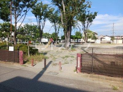 ハミルトン・Ａの周辺|文一松前公園まで220m
高崎、前橋のお部屋探しはエンドスケープまで！お客様の理想お聞かせ下さい♪