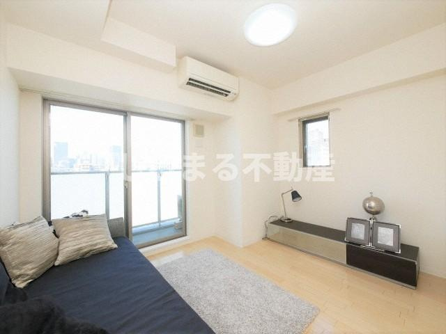 ドゥーエ立売堀の居間・リビング