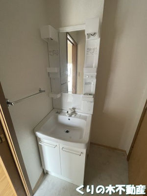 【洗面所】 | アバンティハイツ | 反転タイプのお部屋です（現況を優先します）