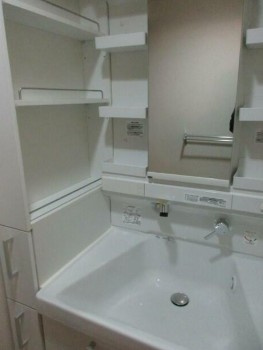 【独立洗面台】 | カスティーヨ杵島 | 嬉しい独立洗面台付き。