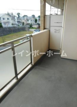 仲介手数料（賃料の1.10ヵ月）の50％OFF対象物件！のバルコニー|バルコニー付きです