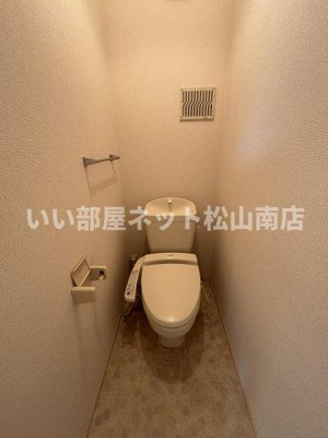 【トイレ】 | ジュネス椿Ｂ