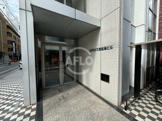【エントランス】 | リアライズ南船場ビル | リアライズ南船場ビル　エントランス