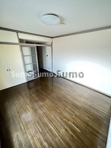 カサクレモナ東館の寝室|使い勝手のいい寝室です