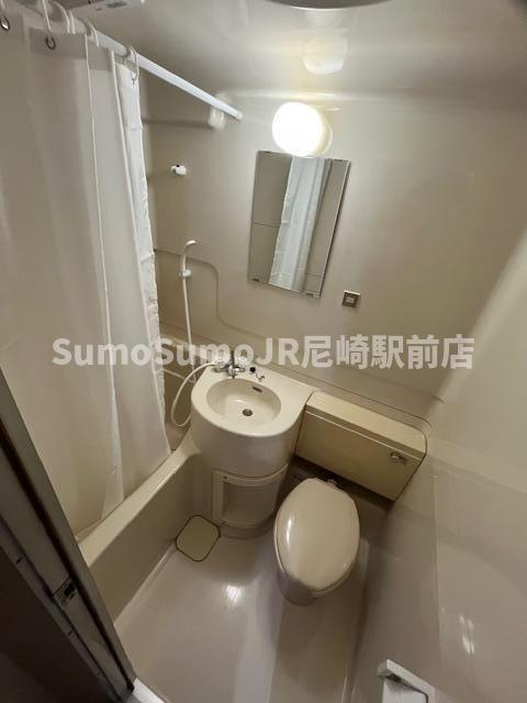 カサクレモナ東館のトイレ|清潔感のあるトイレです