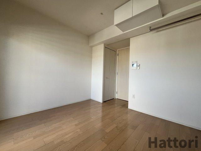 セレニテ江坂ルフレの居間・リビング