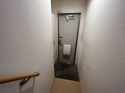 【玄関】 | ヴィオラ志染