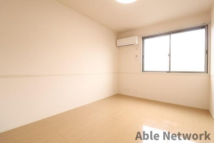 サンク・ルナ　Fのその他|リビング横洋室6帖