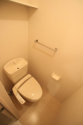 【トイレ】 | ルヴニール | 落ち着いたトイレです