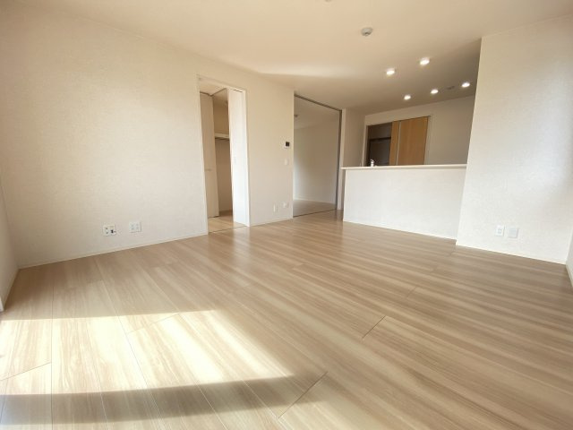 ソフィアコート鳥飼B棟の居間・リビング