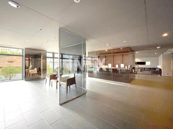 川崎市幸区大宮町の賃貸マンションのロビー