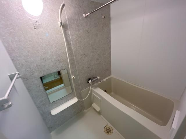 ユア　ハウスの浴室|バス