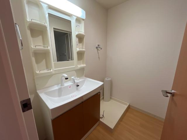 ユア　ハウスの洗面所|洗髪洗面化粧台