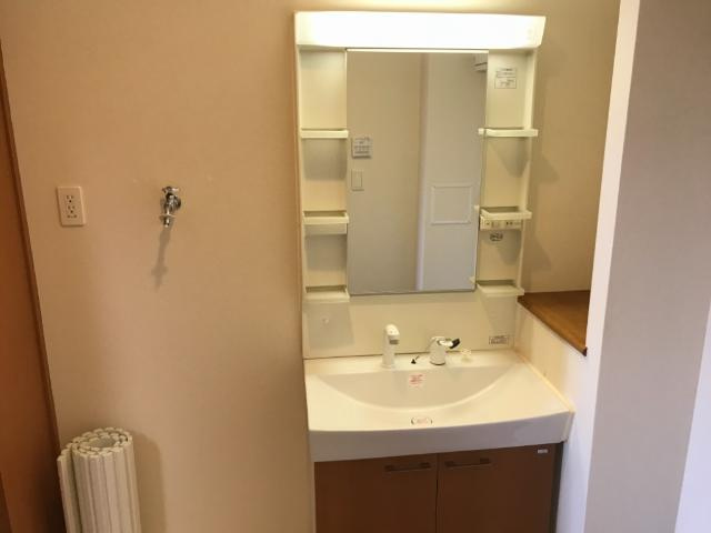 サンローズ香貫の洗面所|洗髪洗面化粧台