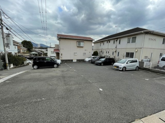 青木月極駐車場