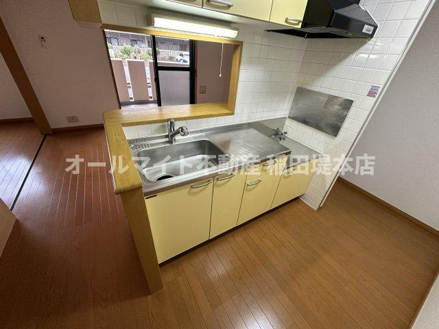 稲城市百村の賃貸マンションのキッチン