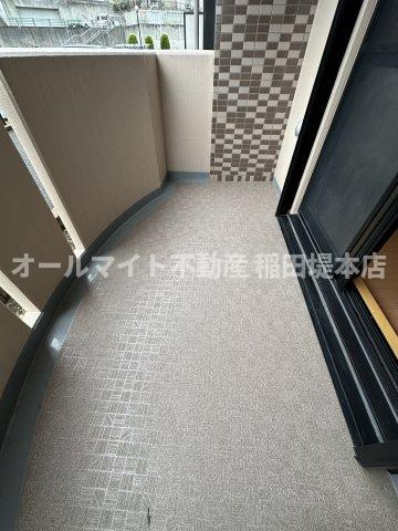 稲城市百村の賃貸マンションのバルコニー