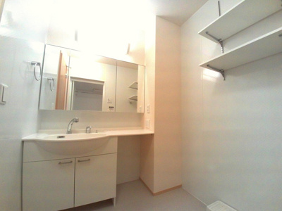 【洗面所】 | グリーンコートB | 別号室参考写真（反転）