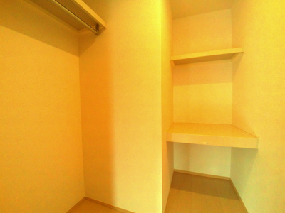 【収納】 | グリーンコートB | 別号室参考写真（反転）