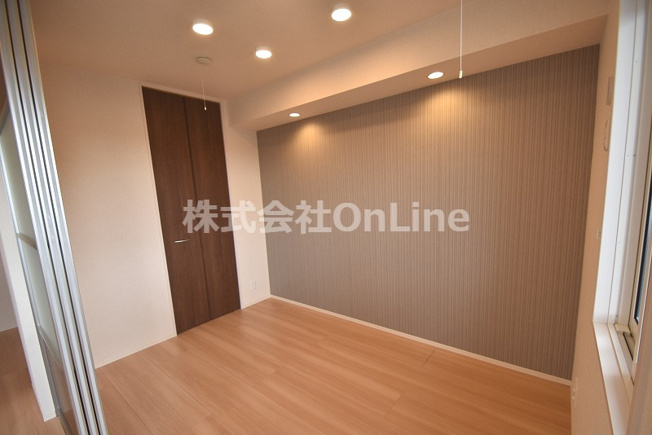 【洋室】 | ええいろ