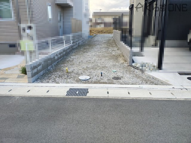 【前面道路含む現地写真】 | 姫路市飾磨区今在家北2丁目／6区画