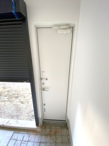 THE GARAGE ICHINOMIYAの玄関