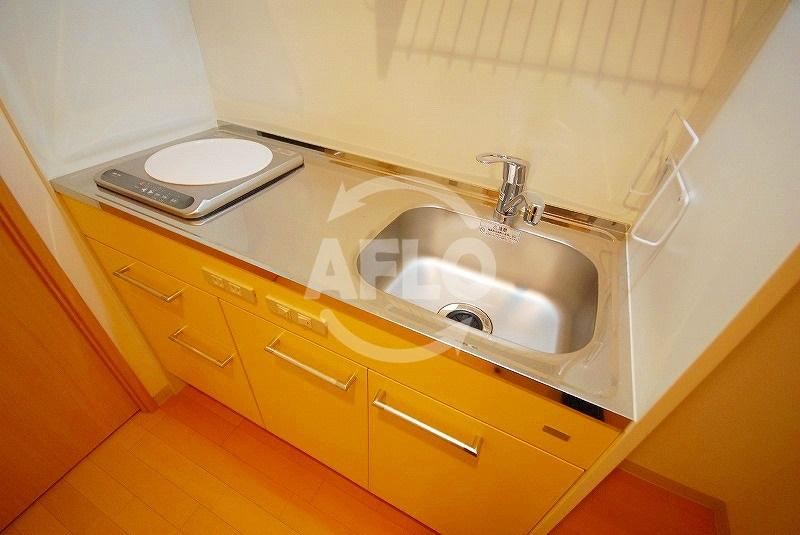 セレニテ日本橋ESTのキッチン|セレニテ日本橋EST　１口IHコンロ