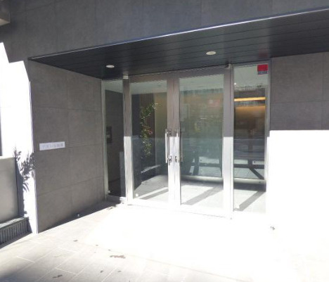 アスール両国のエントランス