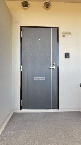 セルヴィオ３番館の玄関|玄関