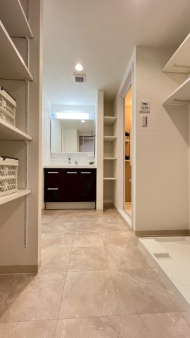 セルヴィオ３番館の脱衣所|脱衣場