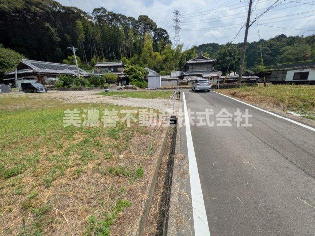 ６５７６５　関市植野字古屋敷 土地の外観
