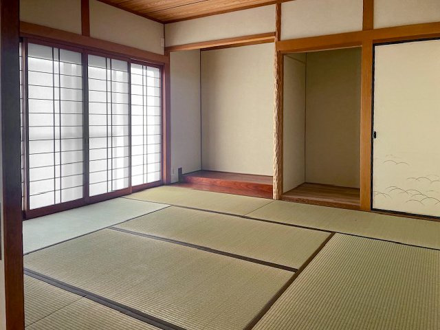 鈴鹿市桜島町5丁目の和室