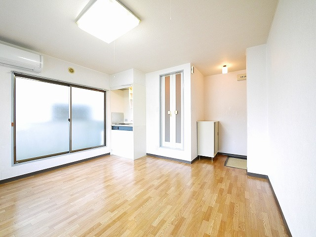 GS南生駒の居間・リビング|使いやすいリビングです