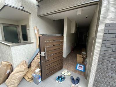 【エントランス】 | STEADY下新庄 | 工事中のエントランスです。