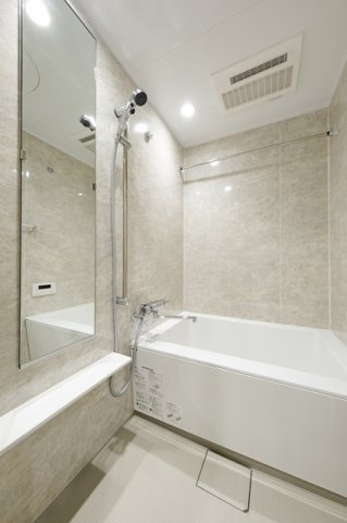 新品家具付きマンション美野島30(KaGood福岡)の浴室