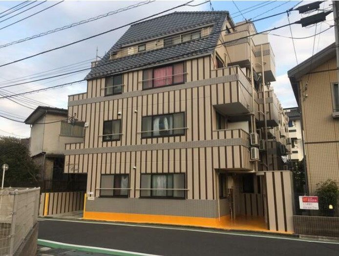 Ｉ．ＴＥＲＲＡＣＥの外観